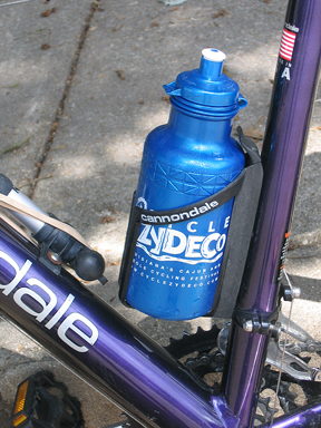 biking water bottle