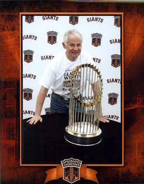 Lee with the San Francisco Giants 1957 World Series Trophy