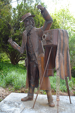 Peter Britt statue