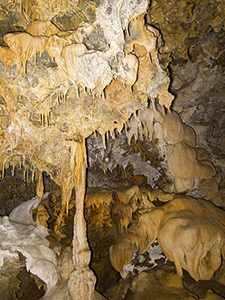 Riviera Maya cavern formations