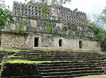 Chiapas - Yaxchilan structure
