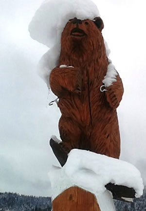 Tamarack bear carving