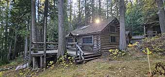 choteau-charles-m-russell-summer-cabin-1