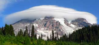 Mt Rainier lenticular cloud