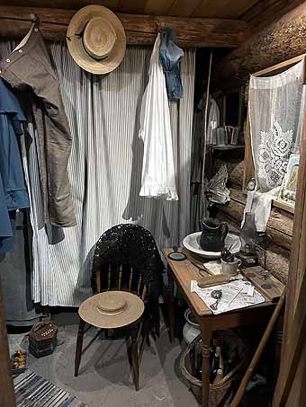 High Desert Museum inside a settler’s cabin